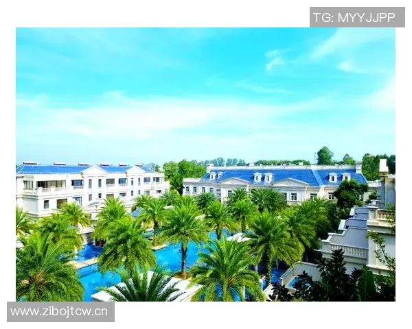 以室内泳池为核心打造多功能休闲空间提升居住品质与生活体验 以室内泳池为核心打造多功能休闲空间提升居住品质与生活体验